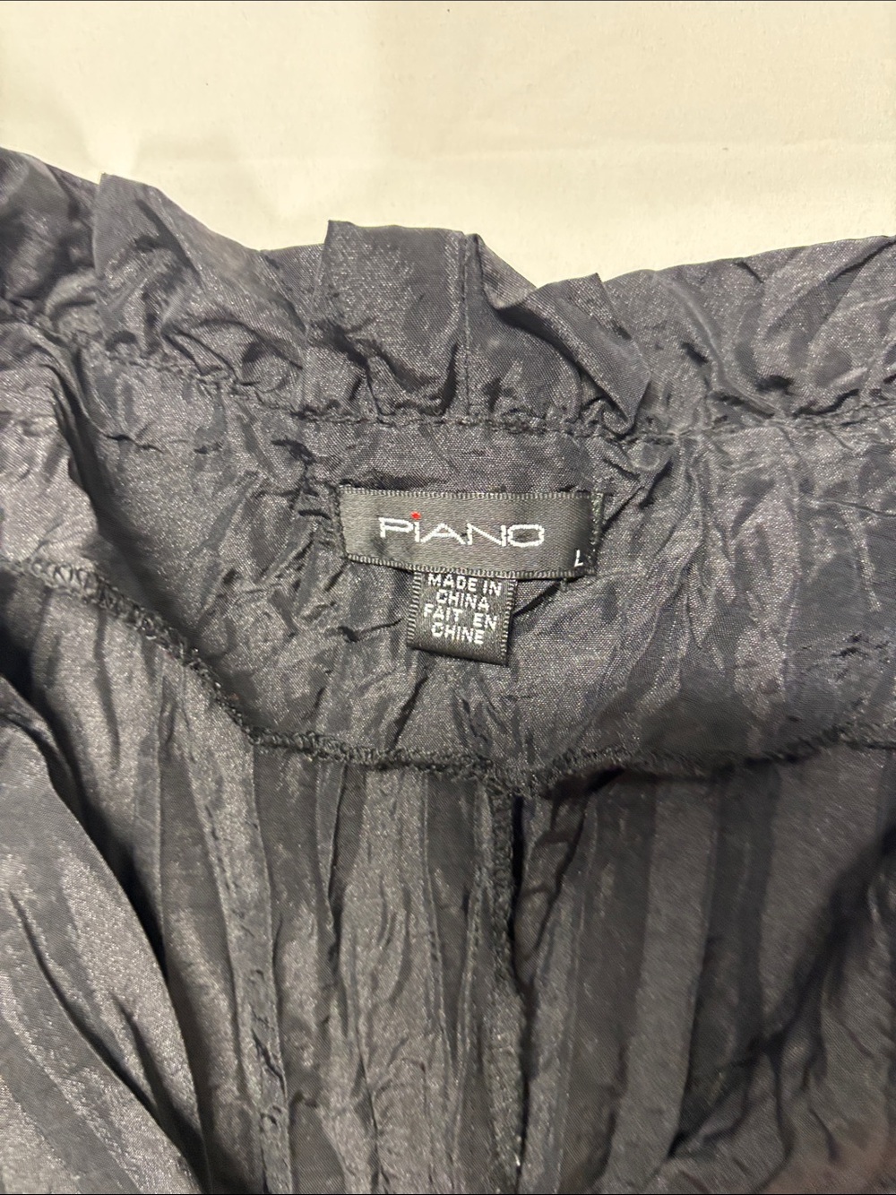 Women's Black Ruffled Button-Front Blouse - Picture 4 of 7
